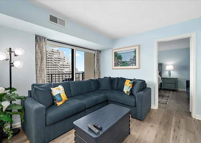 2 Bedroom Ocean View With Outdoor Pool!