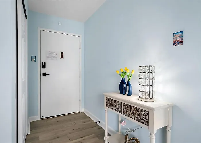 Holiday home 2 Bedroom Ocean View With Outdoor Pool! Ocean City