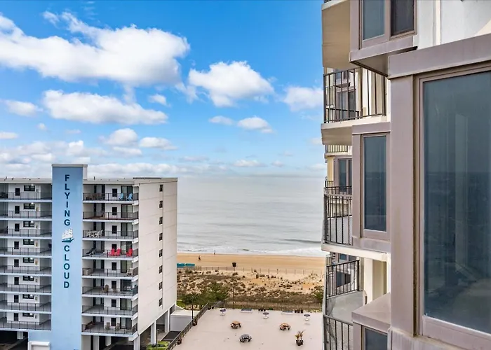 Holiday home 2 Bedroom Ocean View With Outdoor Pool!