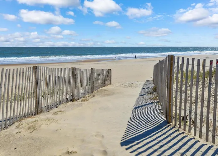 Holiday home 2 Bedroom Ocean View With Outdoor Pool! Ocean City